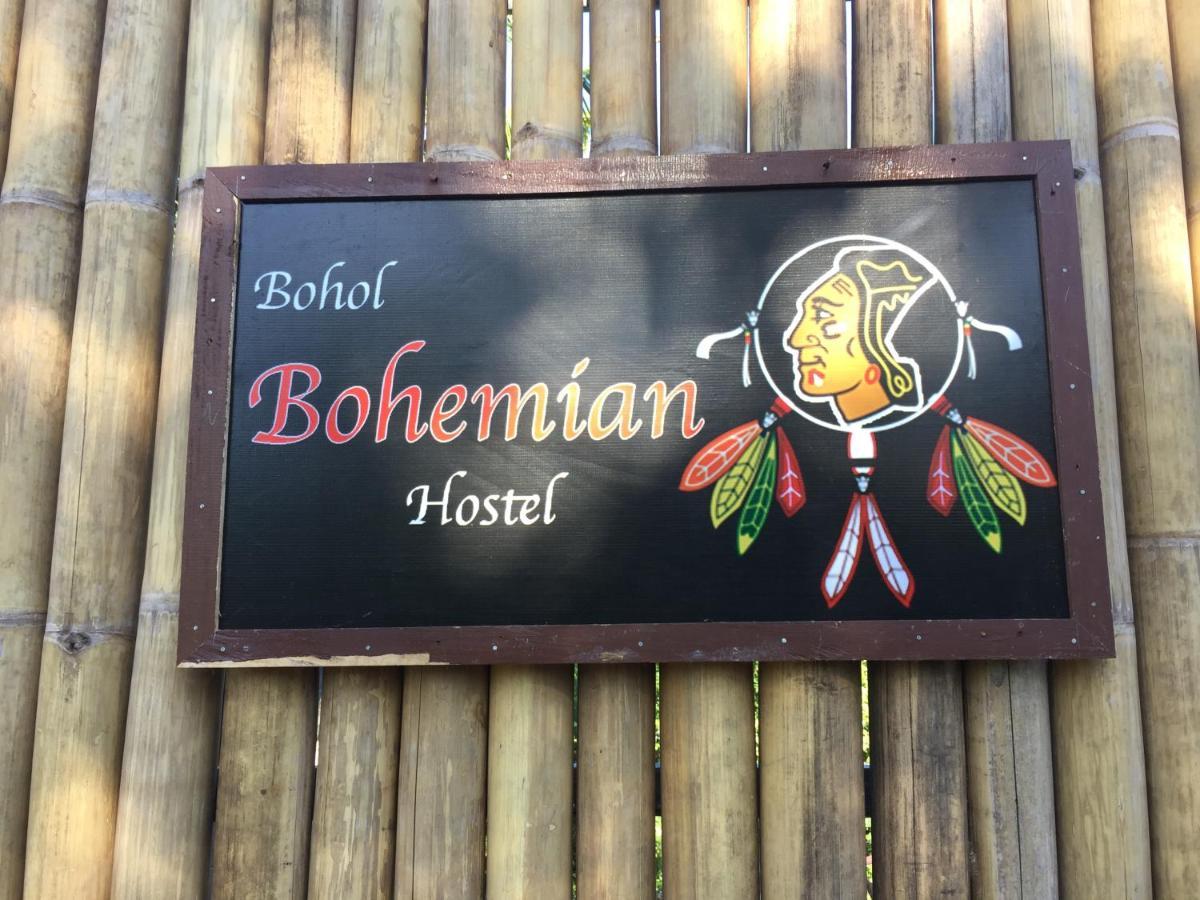 Bohemian Bohol Hostel Panglao Bagian luar foto